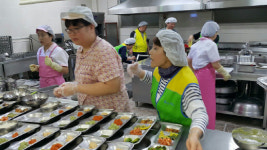 통영 음식사랑모임봉사회, 자장면 나눔 봉사