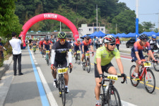 제1회 통영시장배 자전거 대회 성료