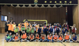 진주 문산초, 국가대표 초청 핸드볼 교실