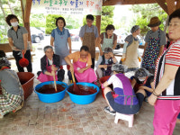 용지동 주민자치회, 마늘고추장 만들기 체험행사