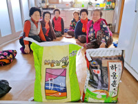 남해 무량암님, 경로당에 백미 기탁