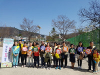 진주평거종합사회복지관, 신진초등학교 인사캠페인