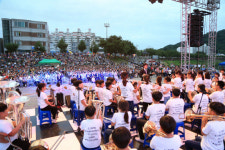 산청군 한여름 밤의 힐링음악회 성황