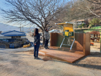 창원 의창구, 천마산 등산로 흙먼지떨이기 설치