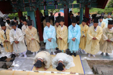 의령 기강서원, 이운용 장군 향사 봉행