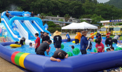 거동 불편 장애인도 물놀이 즐겨요