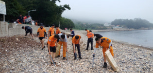 남해소방서, 초전 몽돌해수욕장 정화 캠페인