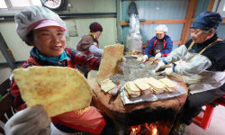 함양 개평 한옥마을 자갈 한과 맛보세요