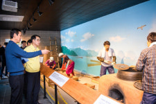 장충남 남해군수, 지족어촌관광단지 현장 점검