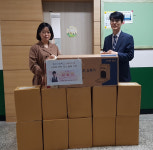 가수 남승민 팬클럽, 창신고에 손소독제·지원금