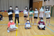 함안 법수초교, 전교생에 법수건강꾸러미 보급