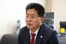 황철용 함안군의원 칠원·칠북을 함안 1번지로