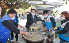 자유총연맹 함양군지회, 유림면 찾아 봉사활동