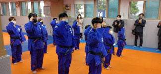 창원진해 도천초등학교, 길샘유도관 개관식 가져