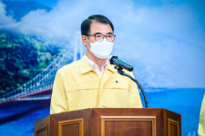 장충남 군수 더 큰 남해 위해 한걸음 한걸음 전진