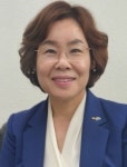 황둘숙 경남교육청 재정과장 미활용 폐교 확 줄인다