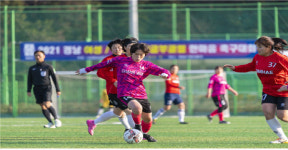 경남여성·실버, 황금부클럽 축구대회 열려