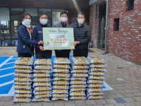 거제 신현교회, 성탄절 맞이 사랑의 쌀 기부