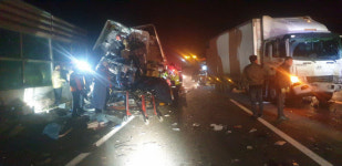 남해고속도로 연쇄 추돌사고…1명 사망·2명 부상