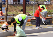 함양청년정책포럼, 봄맞이 강변 환경정비