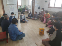 창원시 의창동, 경로당 어르신 위문
