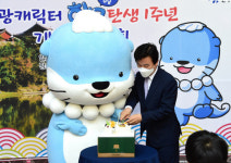진주 하모 생일파티했어요...하모 탄생 1주년 기념행사