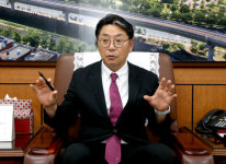 [민선 8기 첫 출발 첫 다짐] 홍태용 김해시장