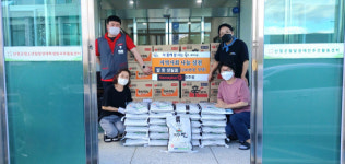 홈플러스 진주점, 산청장애인가족센터에 후원품 전달