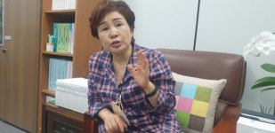 서성동 성매매 집결지 여성인권유린현장 알리는 조형물 바람직