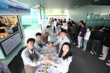 삼성중공업 격려·응원 커피차 동료가 쏜다