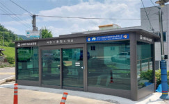 산청 삼장면에 스마트 승강장 더위·추위 걱정 없이 버스 기다려요
