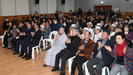 거창군 삶의 쉼터 실버대학 입학식 열려