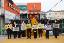 마산중부경찰서, 월영초교 어린이교통안전 캠페인 실시