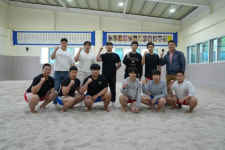 진주남중 씨름 전용장 장사관 개관