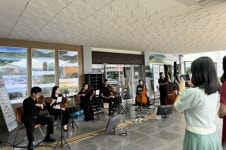 함안군청에 울려 퍼진 아라앙상블