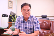 노형규 방송통신대 경남 학장 시민 위한 방송통신대 만들겠다