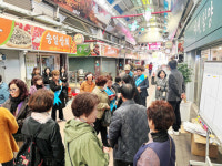 함양군 5개 노래교실, 지리산함양시장 장보기 행사 참여