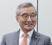 진주시 명예시민증 받은 김상문 인광그룹 회장