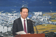 구인모 거창군수 국민 누구나 살고 싶은 거창 만들겠다