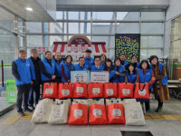 거창읍 지사보협, 25세대에 식료품 꾸러미 전달