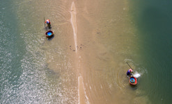[경남에 있다, 전국을 잇다]섬진강이 준 귀한 선물, 하동 재첩
