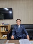 이만호 함안군의회 의장 국민의힘 탈당 선언