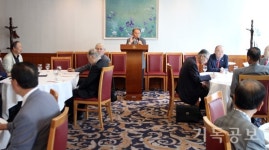 남선교회 역대 회장단 현 임원과 간담회