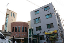 서로 화합하며 마을 섬기는 적상교회