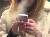 전자담배에 빠진 美 10대들... 역사상 최대 급증세