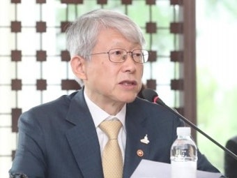 코로나19 치료제·백신 추경 1,936억 신속 집행