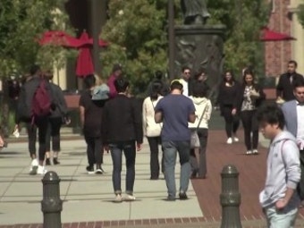 미국 행정부, 하버드대 유학생 비자 박탈 조치로 논란 속에
