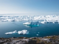 [날씨학개론] 얼음으로 뒤덮인 그린란드에 눈 대신 비 내렸다…지구온난화 영향