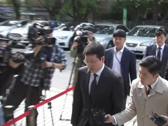 'SM 시세조종' 카카오 배재현 첫 공판...