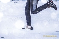 눈을 헤치며 달리다…효석문학 100리길